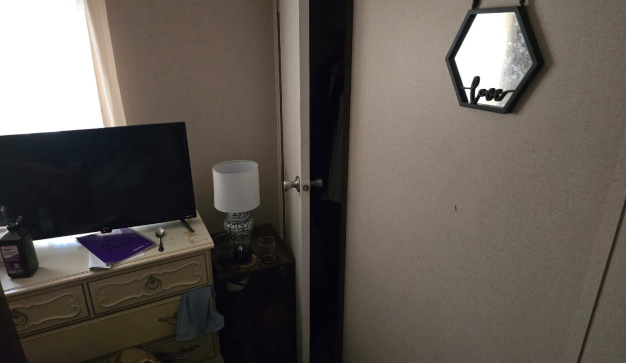 0fb4fdad-3f33-423a-8de7-f8bb10b10918