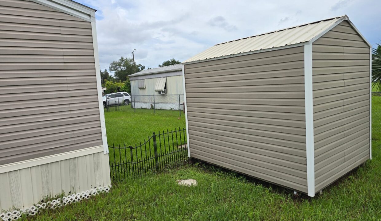 8fc22f17-91ce-4ec4-8fcd-f821821670f3