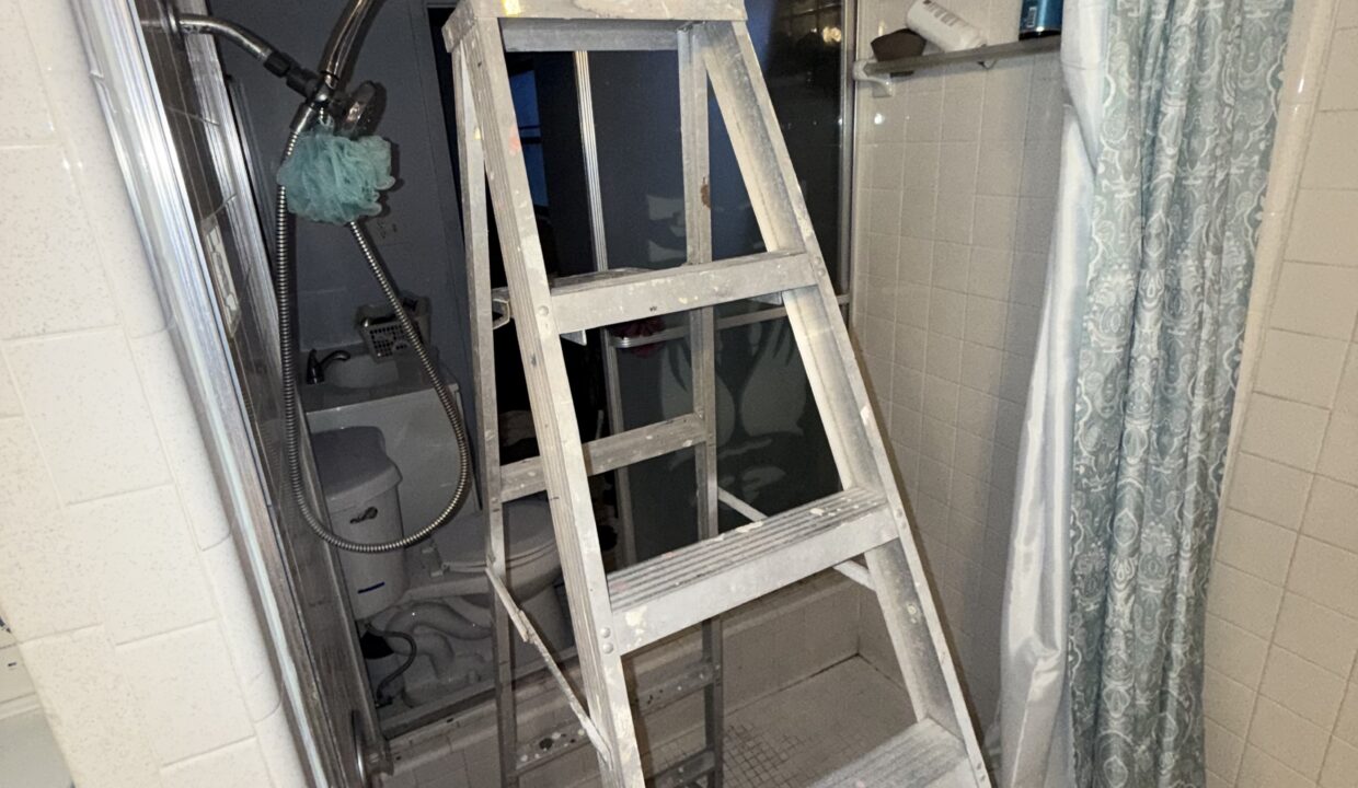 Photo Aug 06 2025, 8 05 12 PM