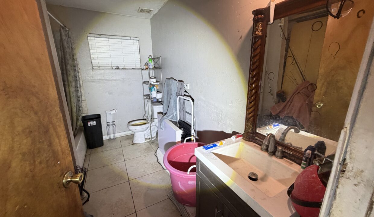 12028 Sitterly St Naples, FL -9