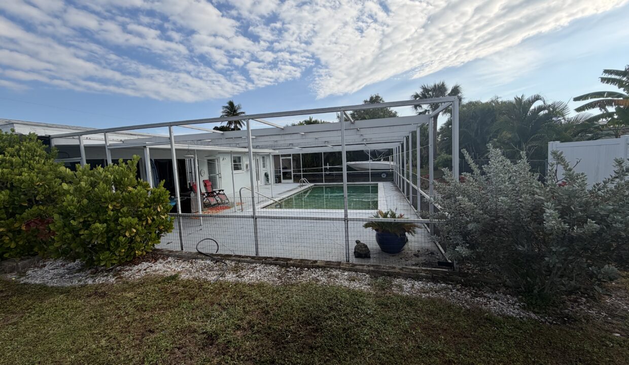 Photo Dec 06 2025, 9 24 16 AM (1)